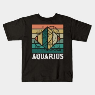 Aquarius Desing Zodiac Vintage Kids T-Shirt